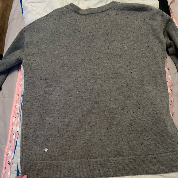 Lululemon sweater - Picture 3 of 3